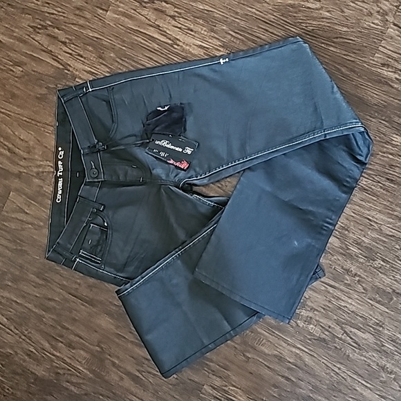 Cowgirl Tuff jeans - Picture 1 of 3